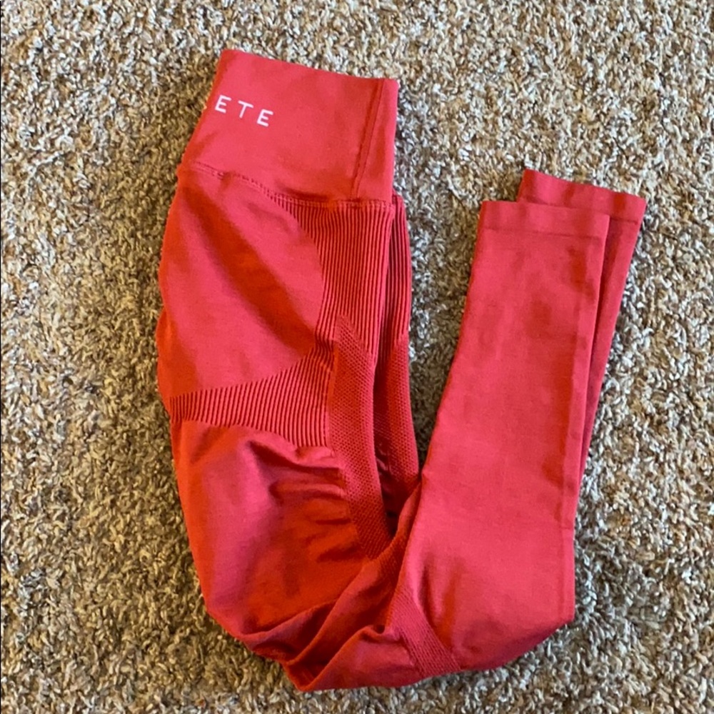 Alphalete Aero Leggings